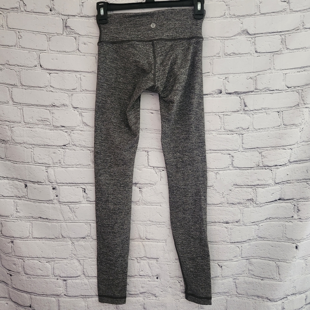 Lululemon Wunder Under Tight - Picture 7 of 12